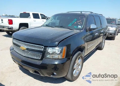 2013 Chevrolet Suburban 1500 Ltz from USA, damaged, VIN 1GNSCKE0XDR160013